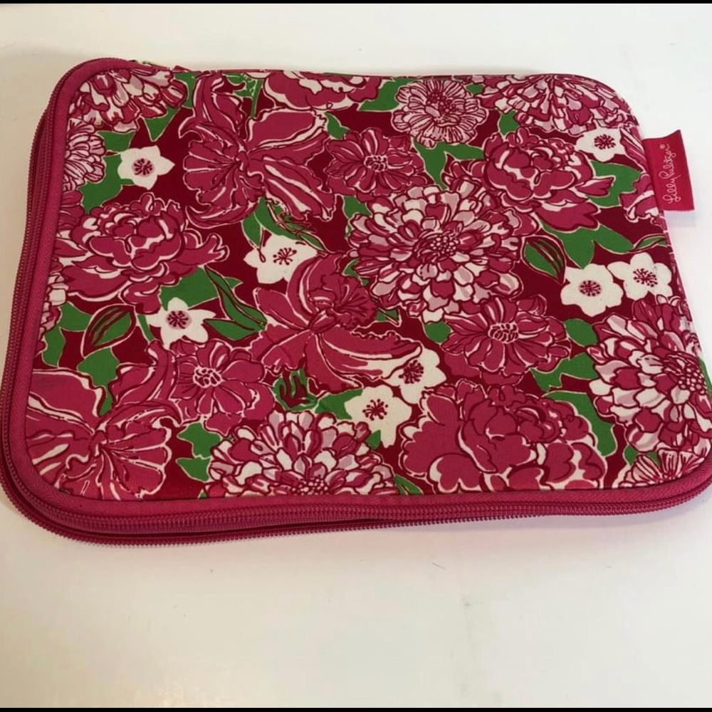 Lilly Pulitzer iPad Case Pink & White Floral VGC